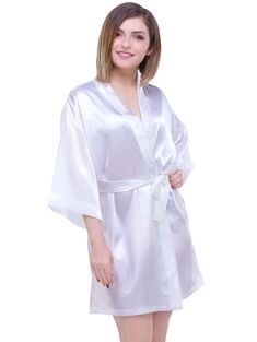 Коротенький халат-кимоно для невесты